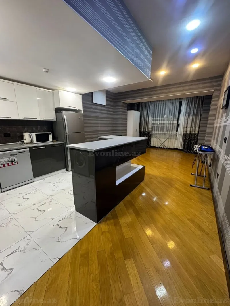 Kirayə verilir 3 otaqlı Mənzil Yeni tikili 170 m² Nizami m. - şəkil 5