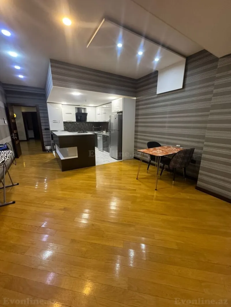 Kirayə verilir 3 otaqlı Mənzil Yeni tikili 170 m² Nizami m. - şəkil 10