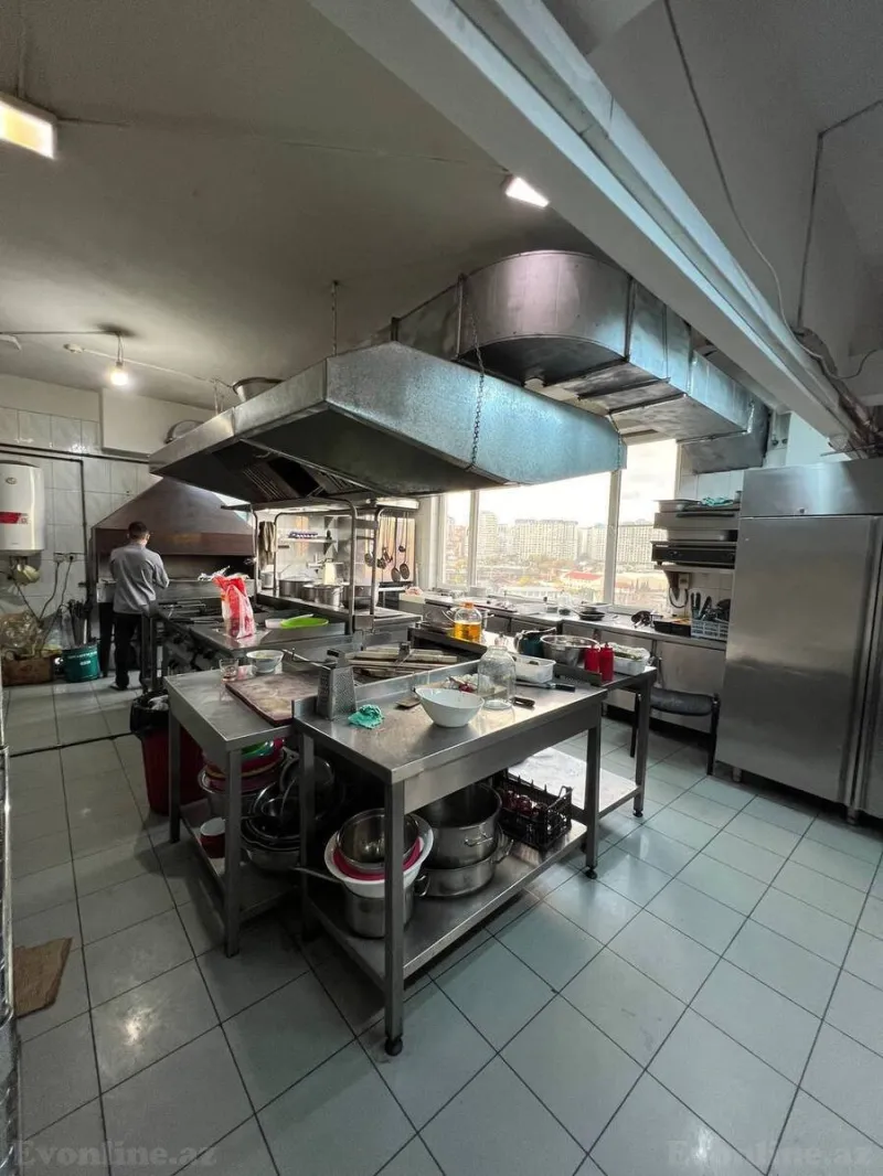 Kirayə verilir Obyekt 350 m² Xətai m. - şəkil 23