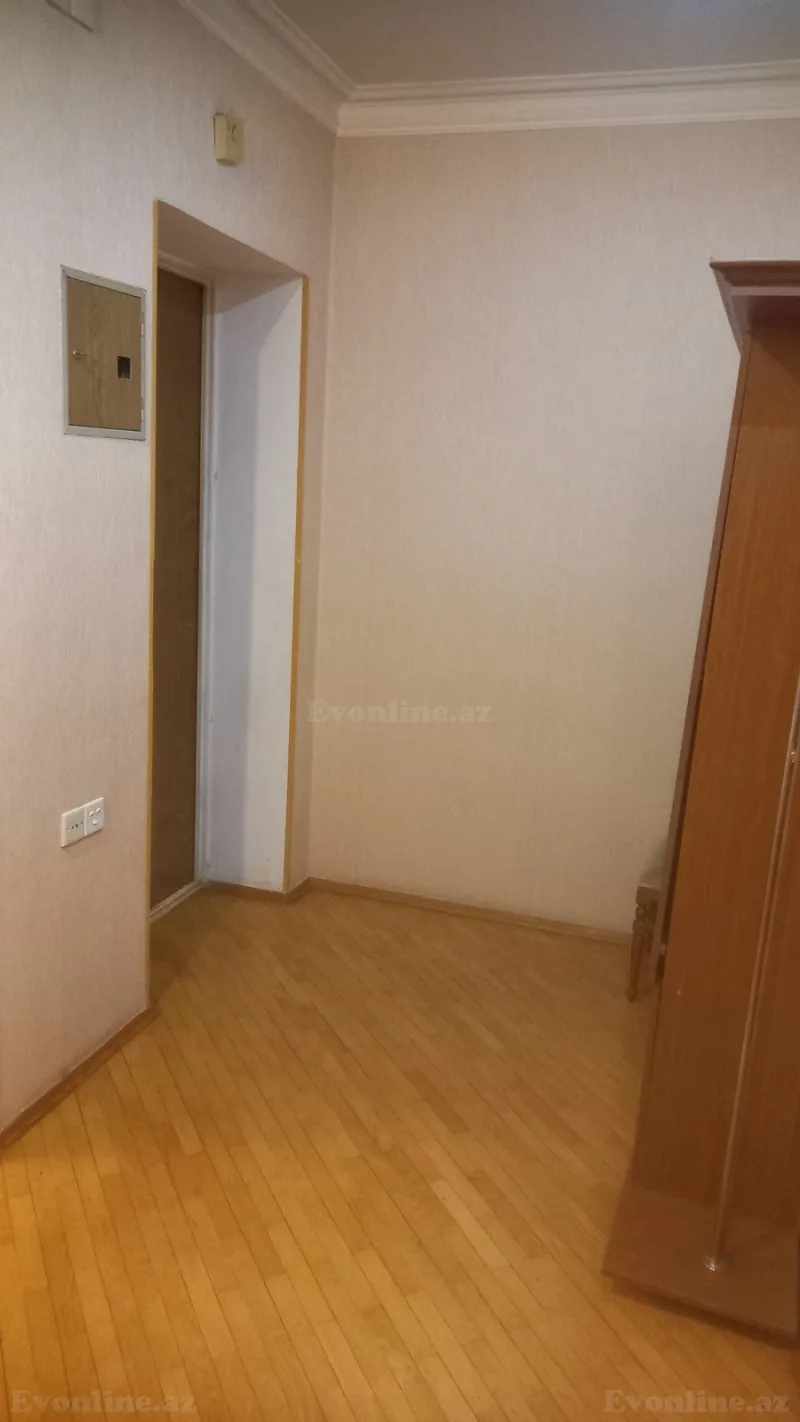 Kirayə verilir 2 otaqlı Mənzil Köhnə tikili 100 m² 28 May m. - şəkil 7