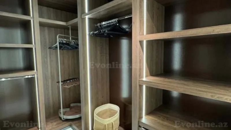 Kirayə verilir 3 otaqlı Mənzil Yeni tikili 140 m² Nəsimi r. - şəkil 9