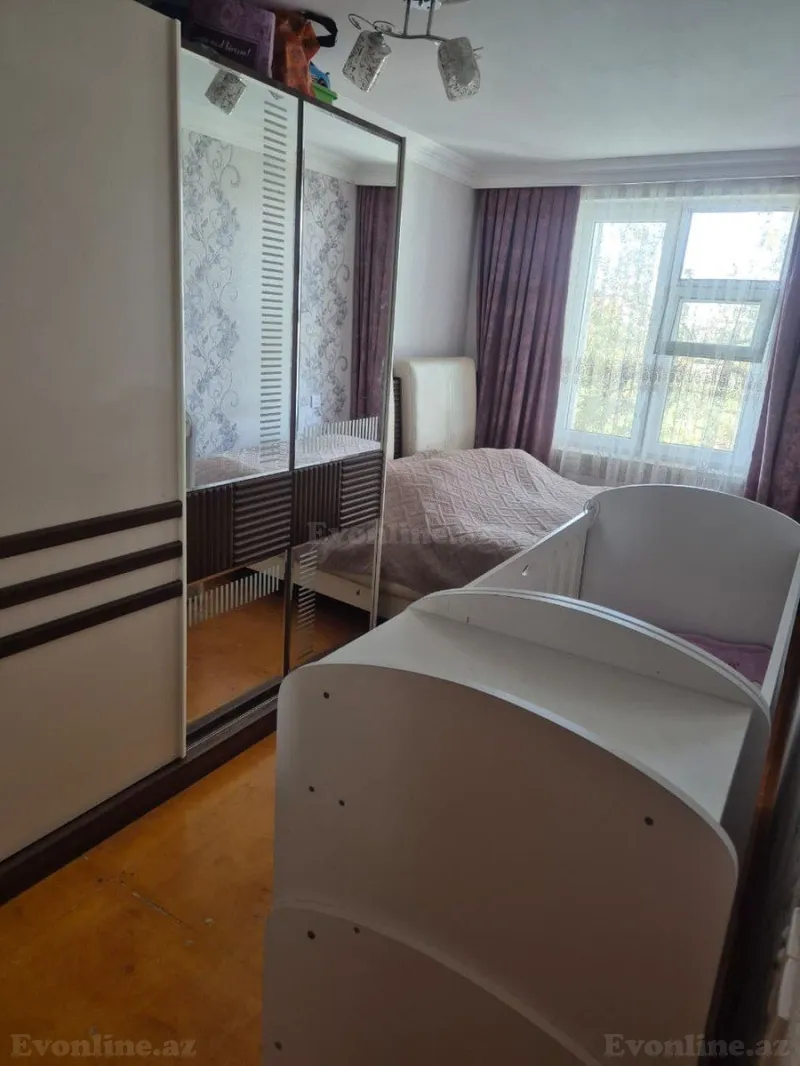 Satılır 5 otaqlı Mənzil Köhnə tikili 93.1 m² Abşeron r. - şəkil 5