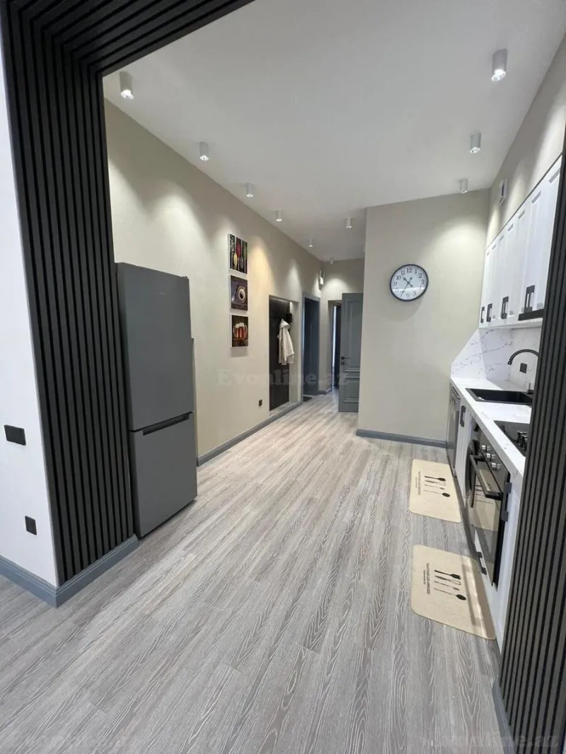 Kirayə verilir 3 otaqlı Mənzil Yeni tikili 100 m² Sahil m. - şəkil 5