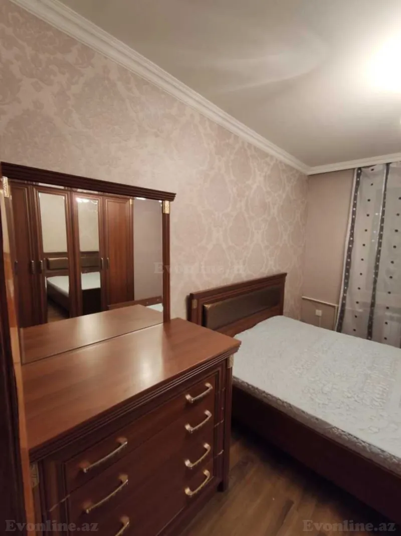 Satılır 3 otaqlı Mənzil Köhnə tikili 50 m² Elmlər Akademiyası m. - şəkil 3