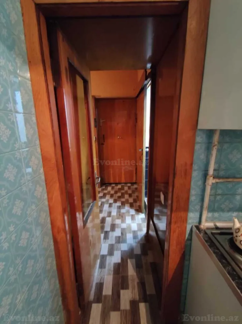 Satılır 3 otaqlı Mənzil Köhnə tikili 50 m² Elmlər Akademiyası m. - şəkil 8