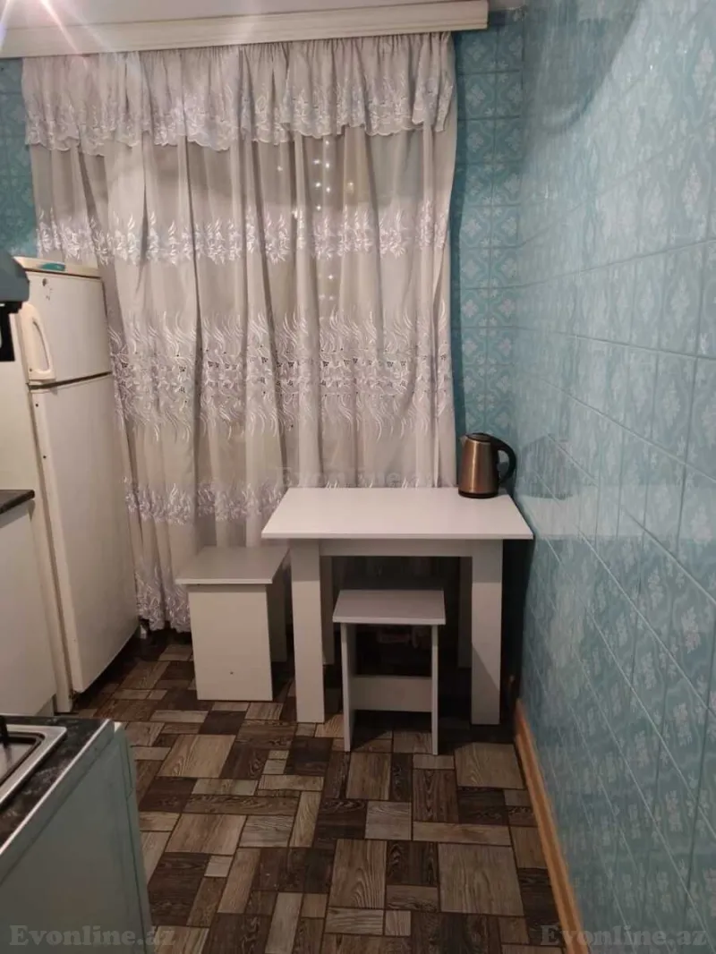 Satılır 3 otaqlı Mənzil Köhnə tikili 50 m² Elmlər Akademiyası m. - şəkil 12