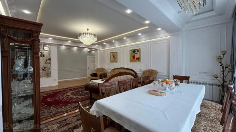 Satılır 4 otaqlı Mənzil Yeni tikili 155 m² Yasamal - şəkil 3