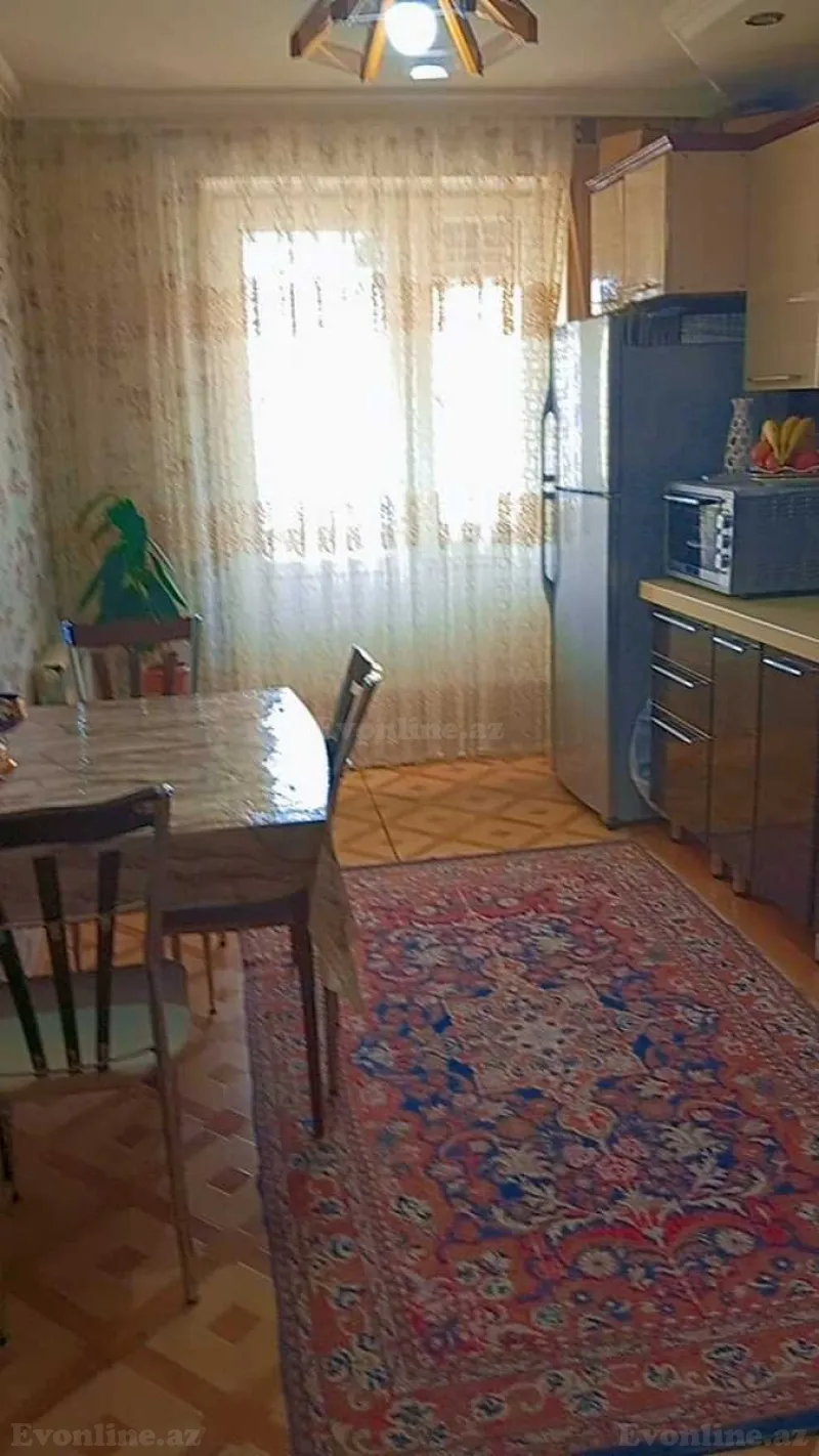 Satılır 2 otaqlı Mənzil Köhnə tikili 70 m² Sabunçu r. - şəkil 4