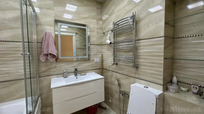 Kirayə verilir 3 otaqlı Mənzil Yeni tikili 170 m² Xətai m. - şəkil 15