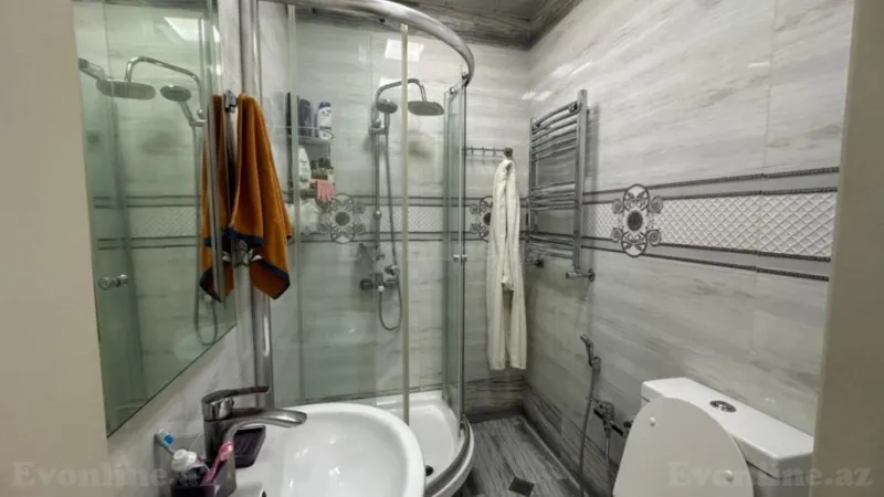 Kirayə verilir 3 otaqlı Mənzil Yeni tikili 170 m² Xətai m. - şəkil 16