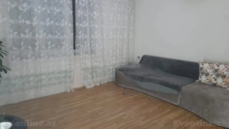 Satılır 2 otaqlı Mənzil Köhnə tikili 68 m² Elmlər Akademiyası m. - şəkil 3