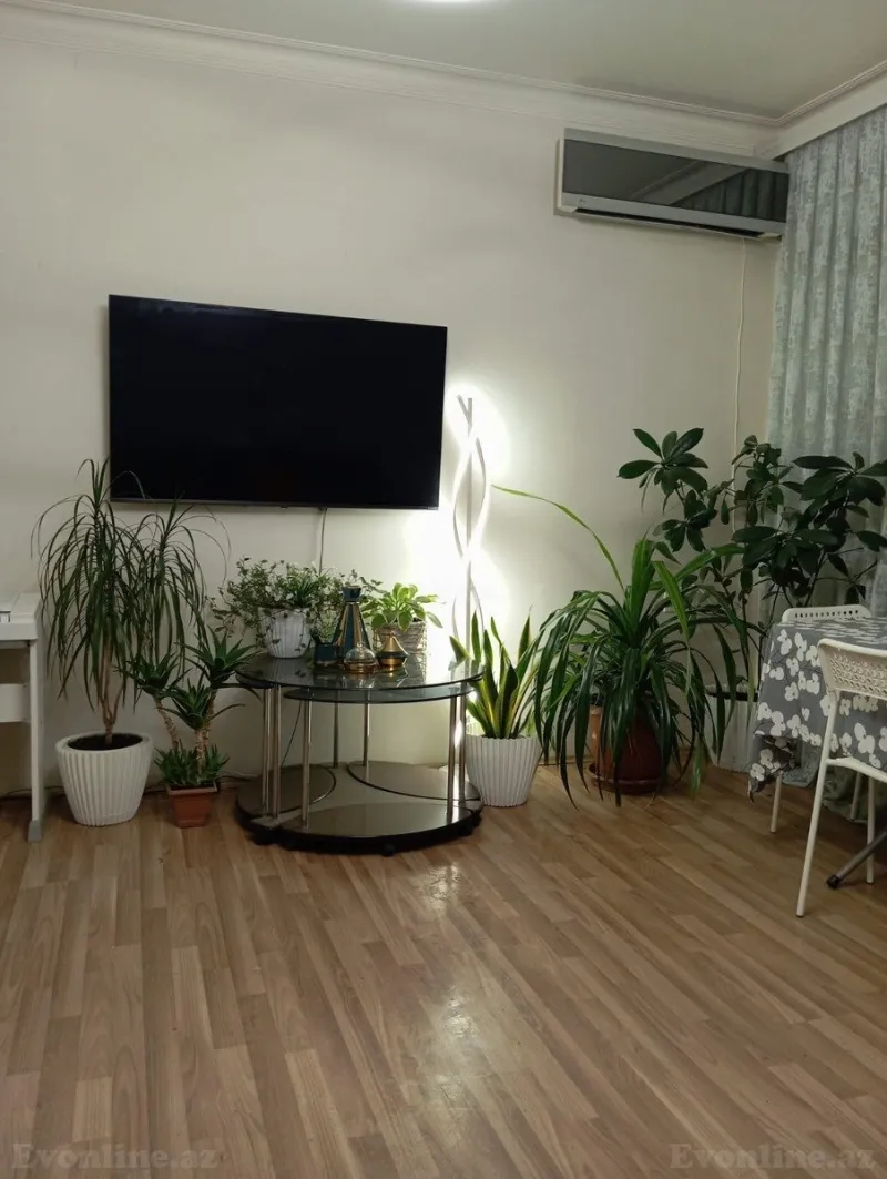 Satılır 2 otaqlı Mənzil Köhnə tikili 68 m² Elmlər Akademiyası m. - şəkil 12