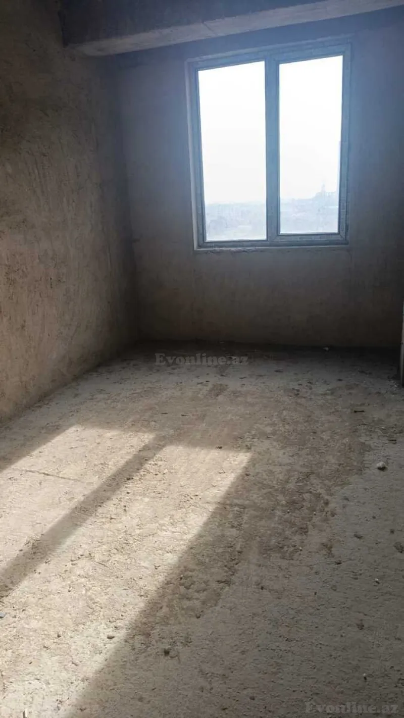 Satılır 3 otaqlı Mənzil Yeni tikili 110 m² Qara Qarayev m.