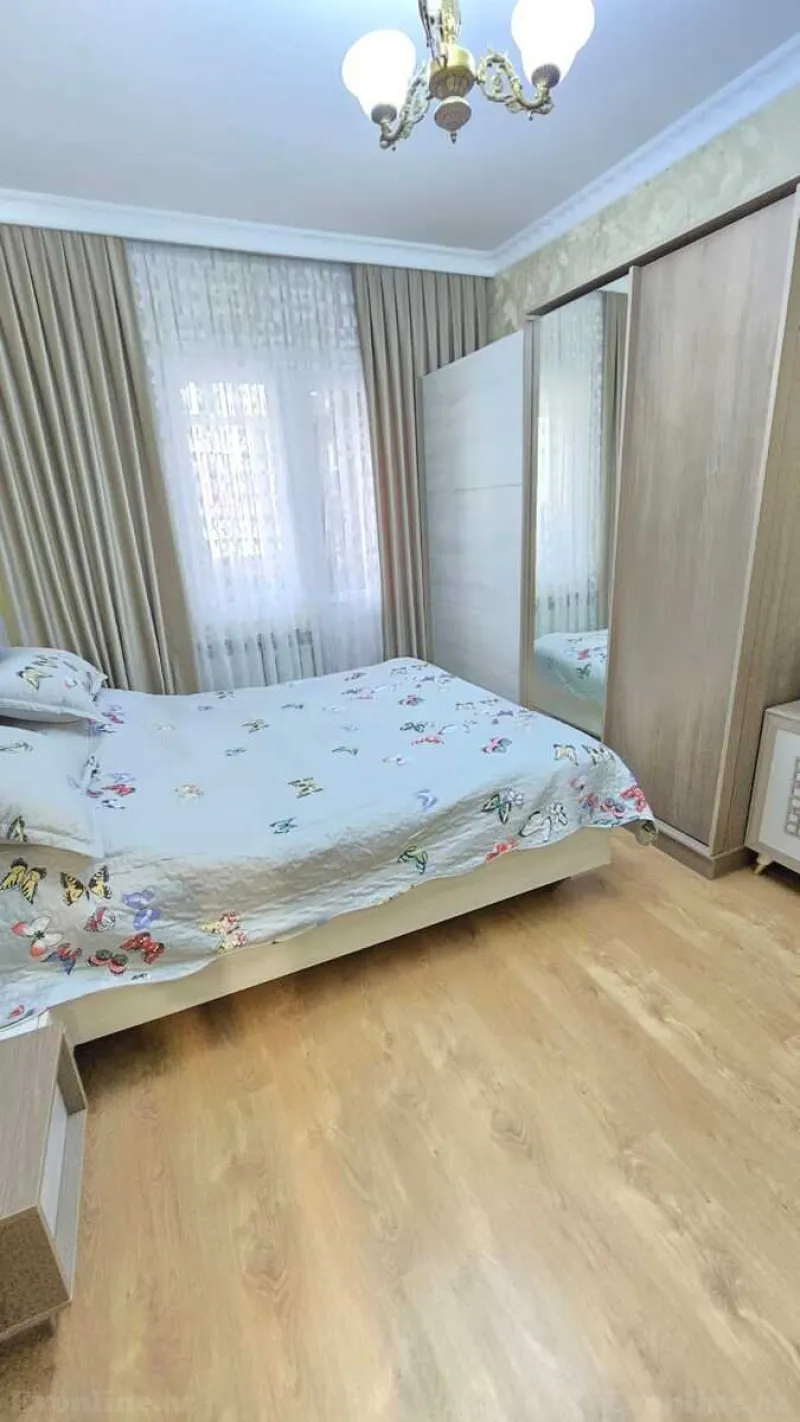 Satılır 3 otaqlı Mənzil Köhnə tikili 80 m² Yeni Yasamal - şəkil 6