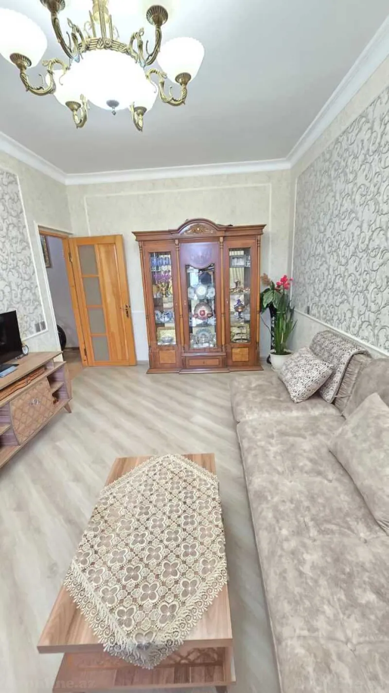 Satılır 3 otaqlı Mənzil Köhnə tikili 80 m² Yeni Yasamal - şəkil 8