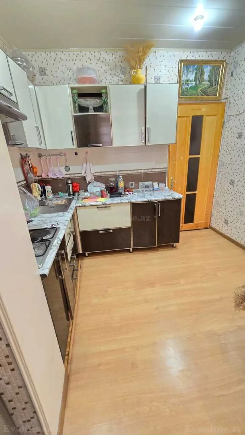 Satılır 3 otaqlı Mənzil Köhnə tikili 80 m² Yeni Yasamal - şəkil 9