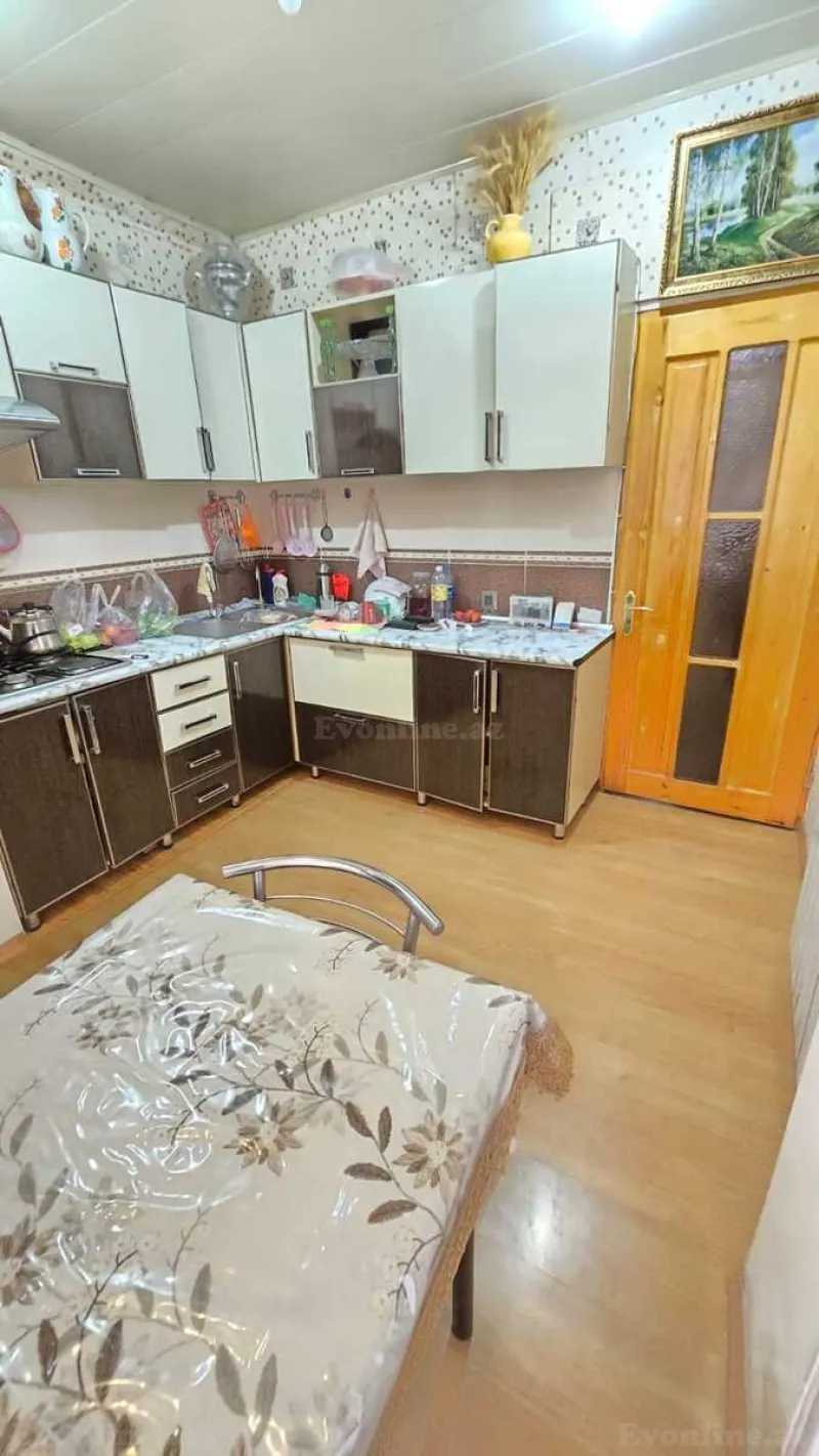 Satılır 3 otaqlı Mənzil Köhnə tikili 80 m² Yeni Yasamal - şəkil 14