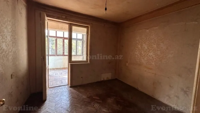 Satılır 4 otaqlı Mənzil Köhnə tikili 120 m² Xətai m. - şəkil 9