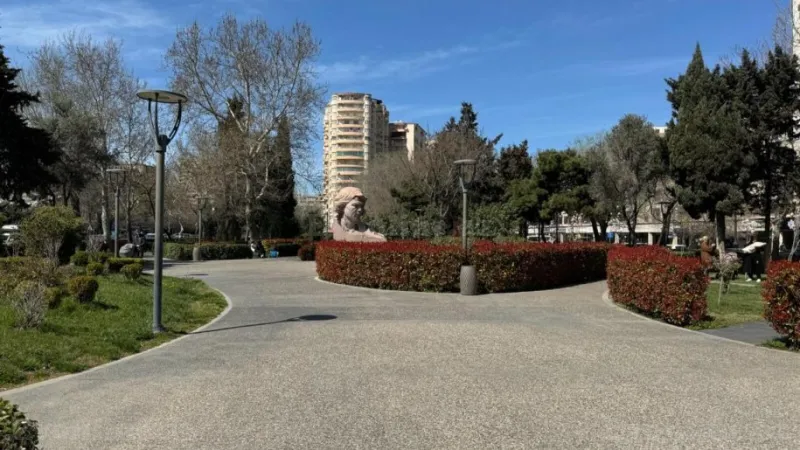 Satılır 3 otaqlı Mənzil Köhnə tikili 85 m² Nərimanov r. - şəkil 2