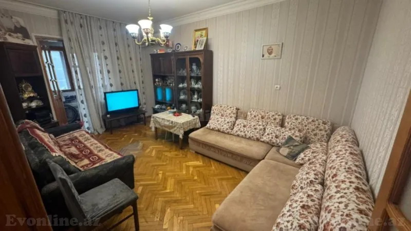 Satılır 3 otaqlı Mənzil Köhnə tikili 85 m² Nərimanov r. - şəkil 3