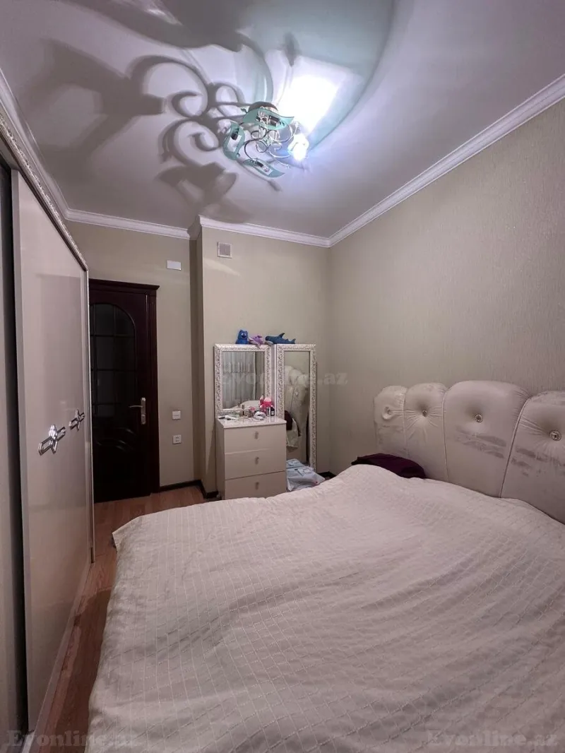 Satılır 3 otaqlı Mənzil Yeni tikili 70 m² Həzi Aslanov m. - şəkil 6