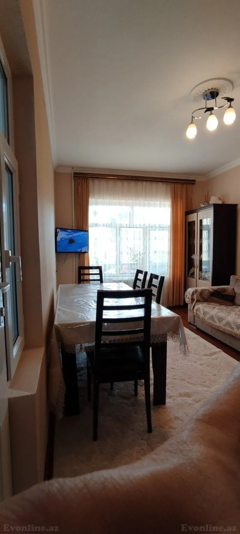 Satılır 2 otaqlı Mənzil Köhnə tikili 65 m² Xalqlar Dostluğu m. - şəkil 2