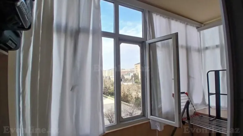 Satılır 4 otaqlı Mənzil Yeni tikili 182 m² Elmlər Akademiyası m. - şəkil 13