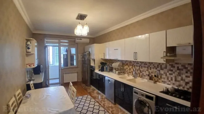 Satılır 4 otaqlı Mənzil Yeni tikili 182 m² Elmlər Akademiyası m. - şəkil 14