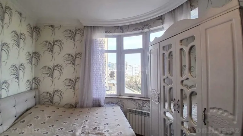 Satılır 4 otaqlı Mənzil Yeni tikili 182 m² Elmlər Akademiyası m. - şəkil 18