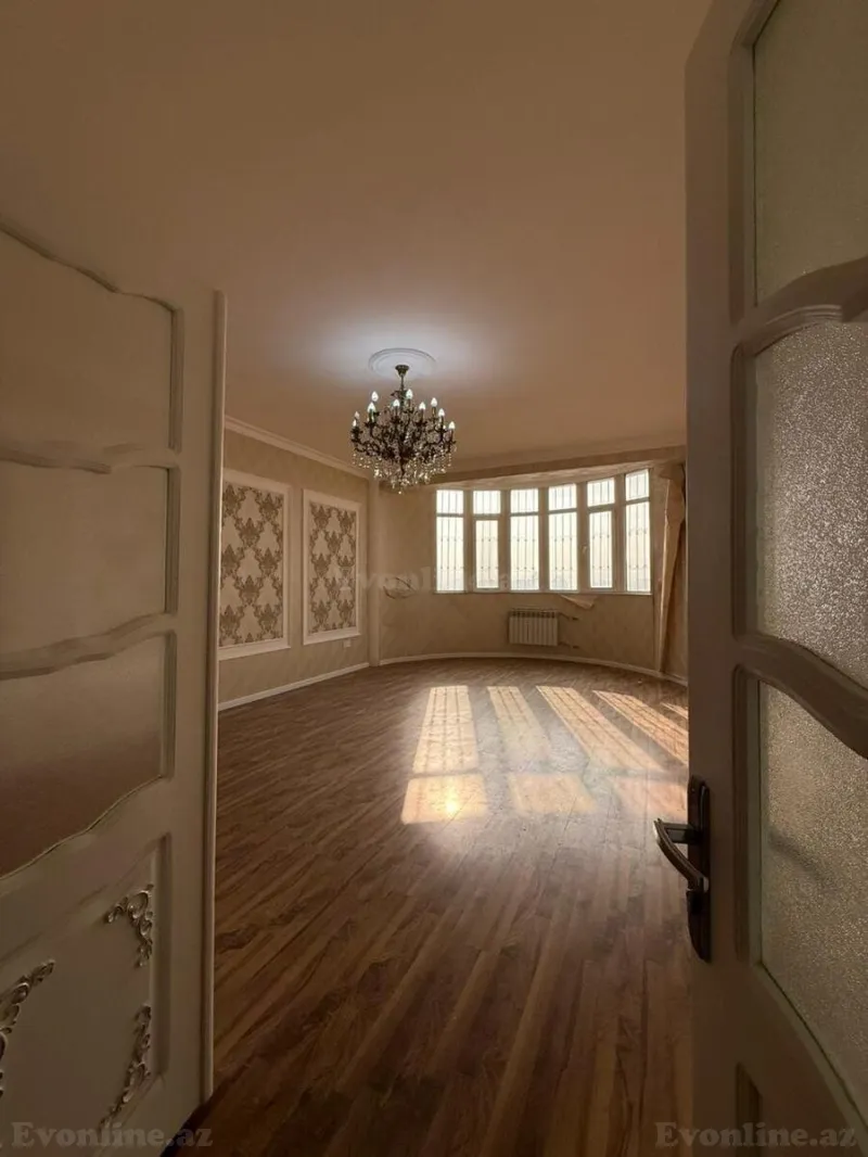 Satılır 4 otaqlı Mənzil Yeni tikili 168 m² Nəriman Nərimanov m.