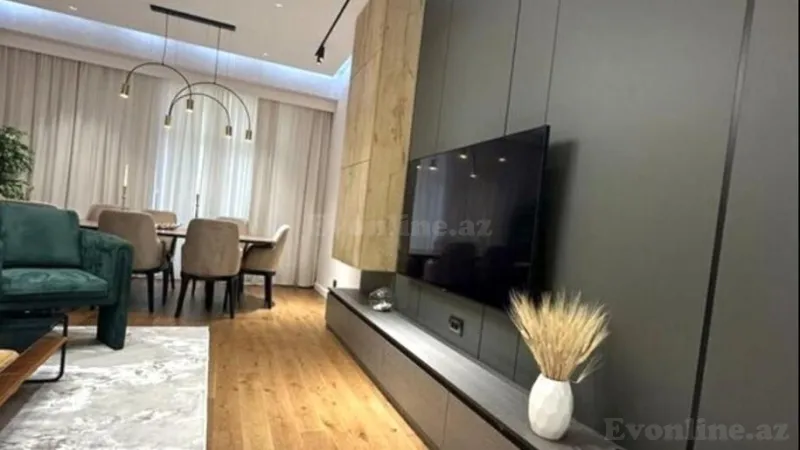 Kirayə verilir 3 otaqlı Mənzil Yeni tikili 150 m² Xətai r. - şəkil 3