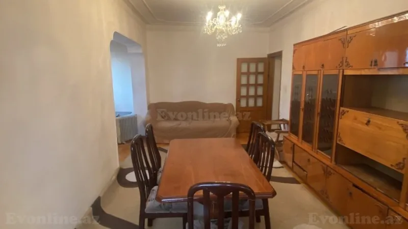 Satılır 2 otaqlı Mənzil Köhnə tikili 65 m² 6-cı mikrorayon - şəkil 4