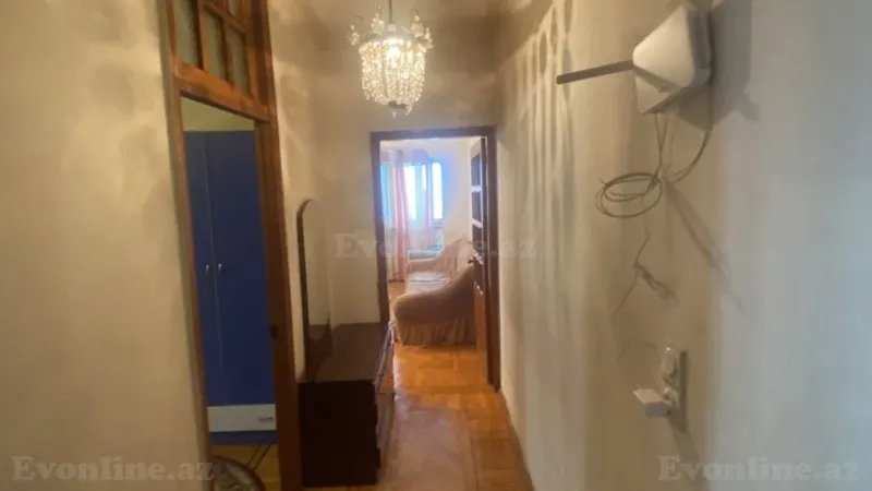 Satılır 2 otaqlı Mənzil Köhnə tikili 65 m² 6-cı mikrorayon - şəkil 10