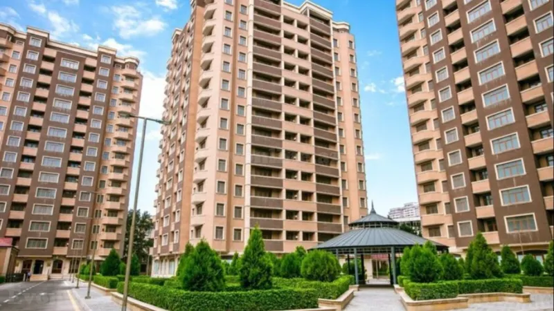 Satılır 3 otaqlı Mənzil Yeni tikili 151 m² 28 May m. - şəkil 2