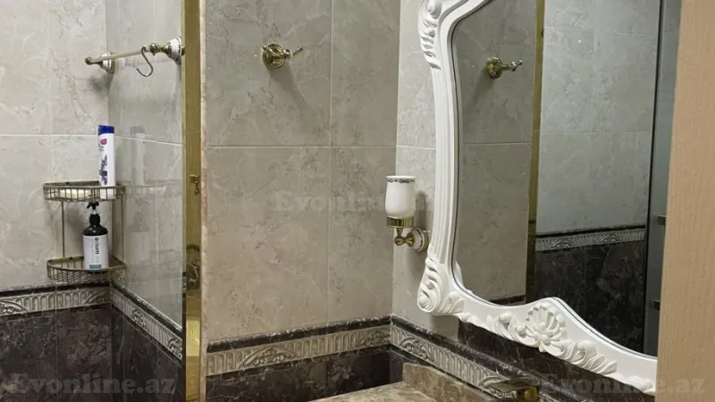 Kirayə verilir 4 otaqlı Mənzil Yeni tikili 160 m² Xətai r. - şəkil 2