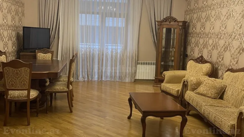 Kirayə verilir 4 otaqlı Mənzil Yeni tikili 160 m² Xətai r. - şəkil 13