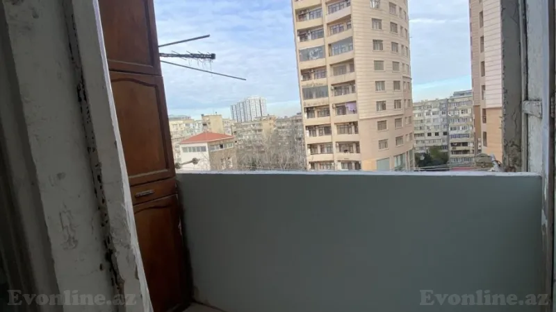Satılır 2 otaqlı Mənzil Köhnə tikili 70 m² Yasamal - şəkil 11