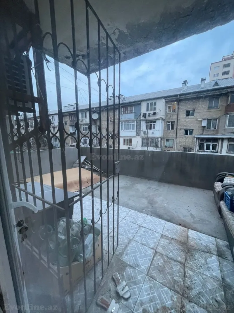 Satılır 1 otaqlı Mənzil Köhnə tikili 45 m² İnşaatçılar m. - şəkil 5