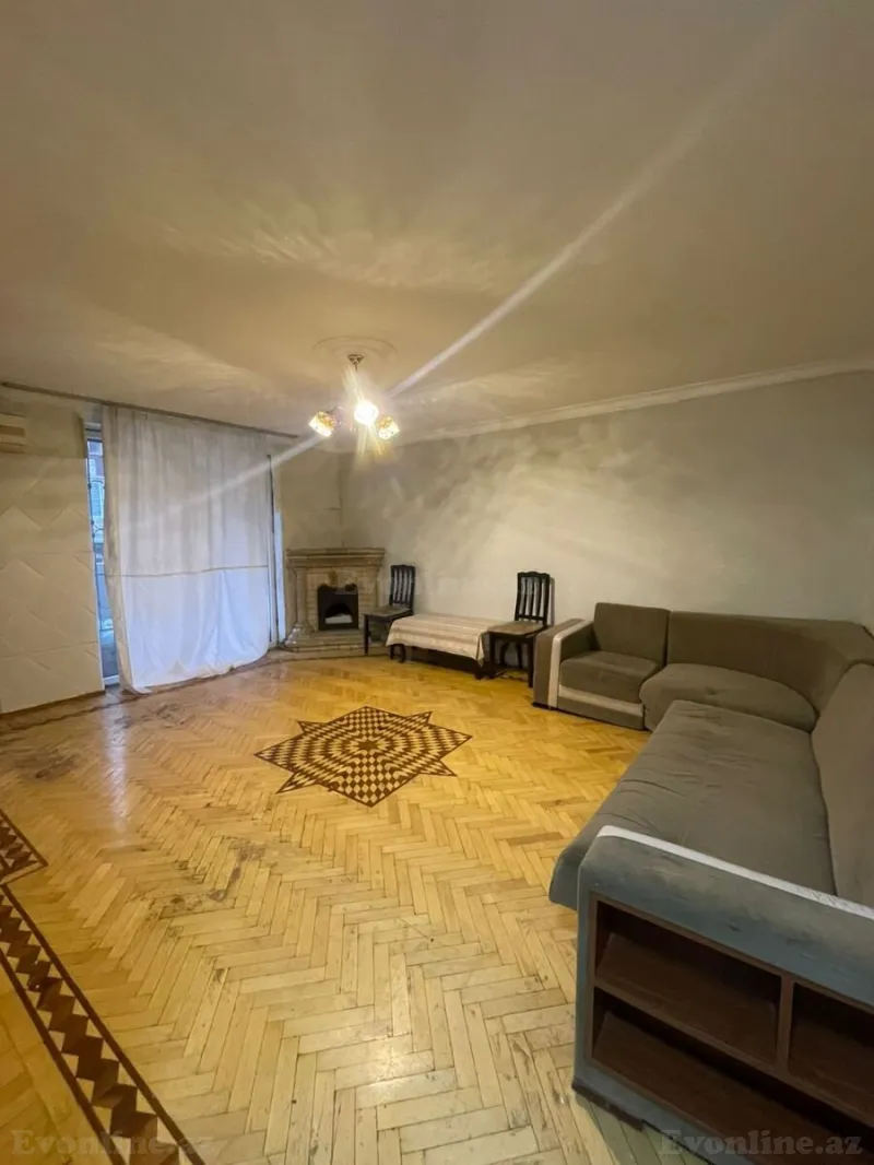 Satılır 1 otaqlı Mənzil Köhnə tikili 35 m² İnşaatçılar m. - şəkil 3