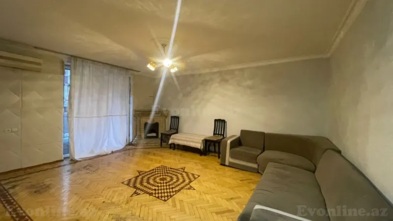 Satılır 1 otaqlı Mənzil Köhnə tikili 35 m² İnşaatçılar m. - şəkil 7