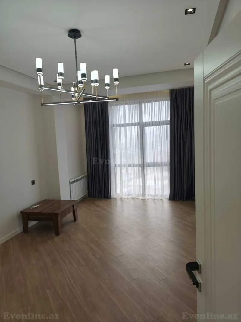 Satılır 3 otaqlı Mənzil Yeni tikili 91.4 m² Şəki