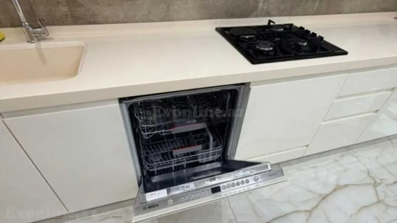 Kirayə verilir 2 otaqlı Mənzil Yeni tikili 125 m² Nizami m. - şəkil 13