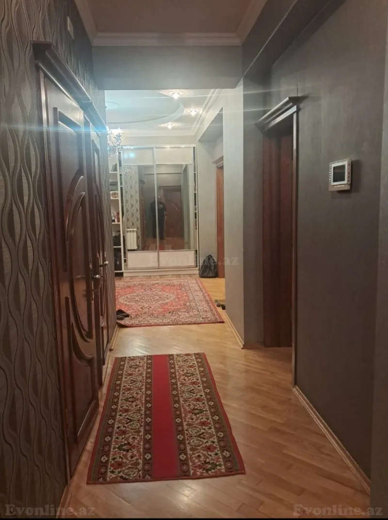Satılır 4 otaqlı Mənzil Yeni tikili 140 m² Həzi Aslanov m. - şəkil 8