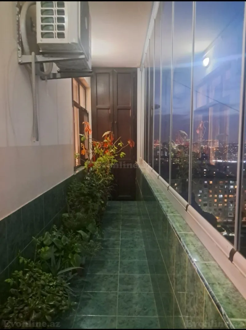 Satılır 4 otaqlı Mənzil Yeni tikili 140 m² Həzi Aslanov m. - şəkil 20