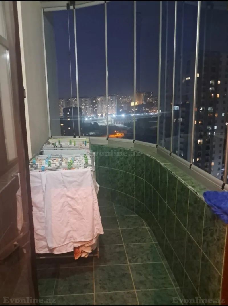 Satılır 4 otaqlı Mənzil Yeni tikili 140 m² Həzi Aslanov m. - şəkil 22