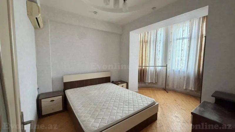 Kirayə verilir 3 otaqlı Mənzil Yeni tikili 120 m² İnşaatçılar m. - şəkil 4