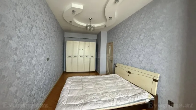 Kirayə verilir 3 otaqlı Mənzil Yeni tikili 120 m² İnşaatçılar m. - şəkil 6