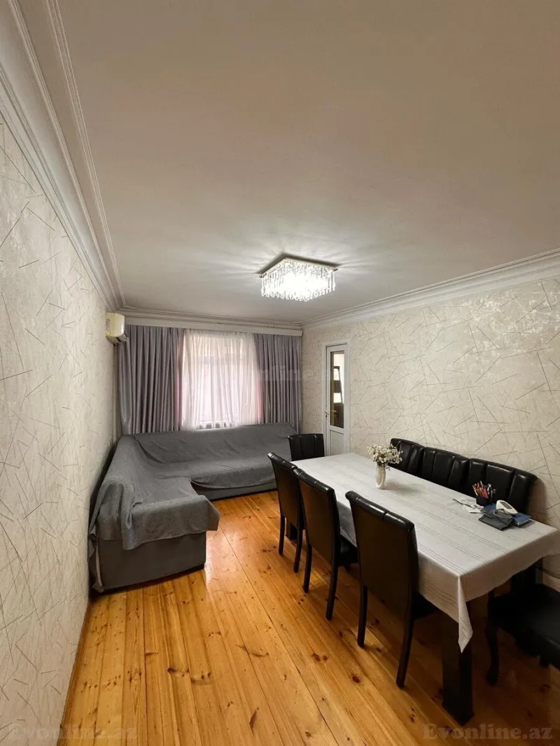 Bakı, Səbail r., Badamdarda 5 otaqlı mənzil satılır