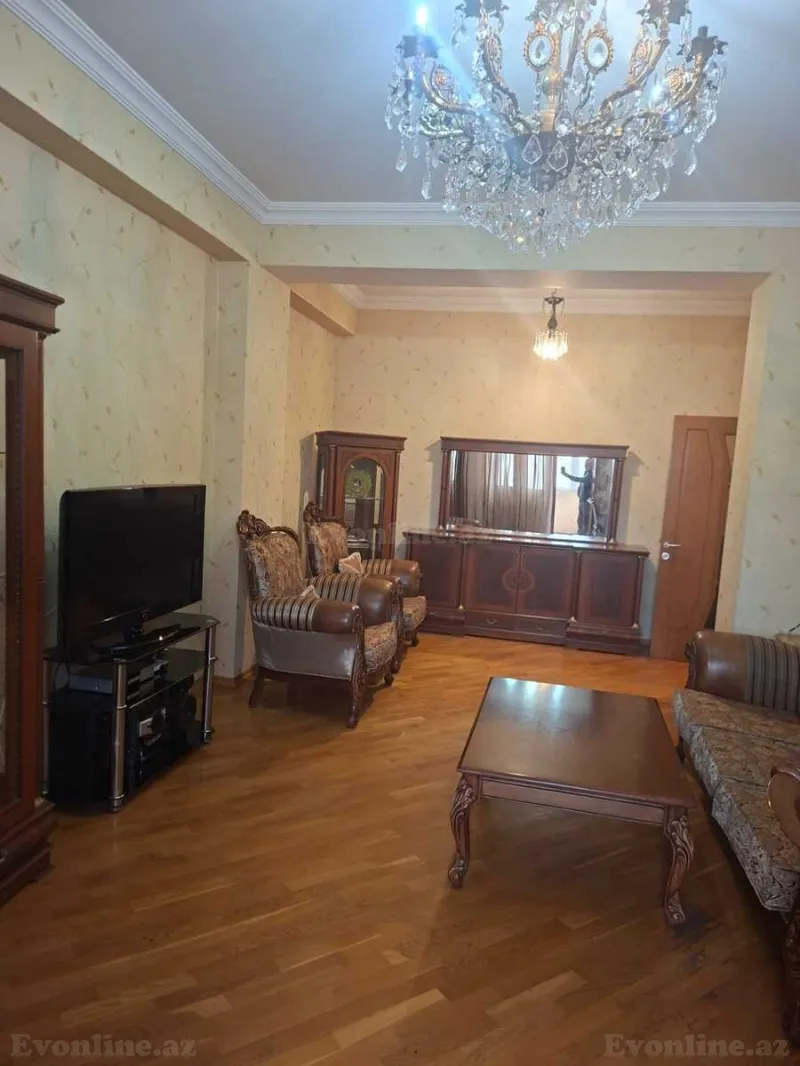Satılır 3 otaqlı Mənzil Köhnə tikili 85 m² 8-ci mikrorayon - şəkil 4