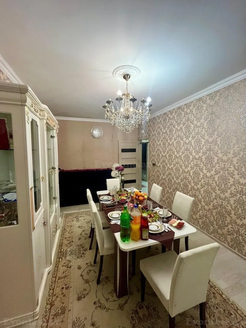 Satılır 2 otaqlı Mənzil Köhnə tikili 66 m² Massiv V - şəkil 5